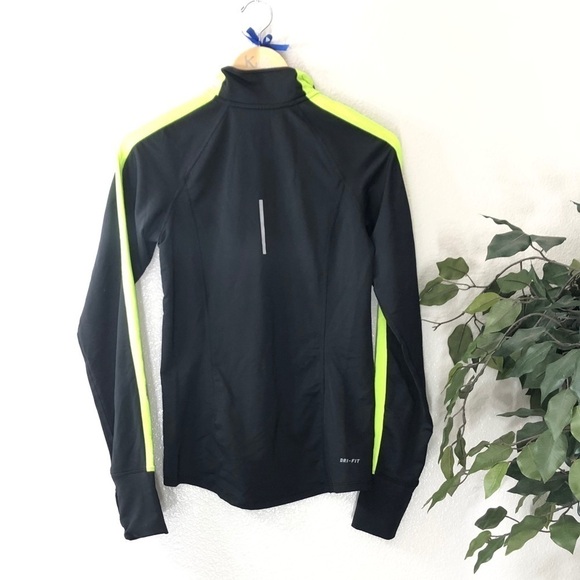 Nike Dri-Fit Running Black Jacket - Picture 7 of 7